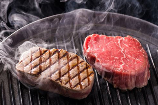 牛フィレ肉の網焼き